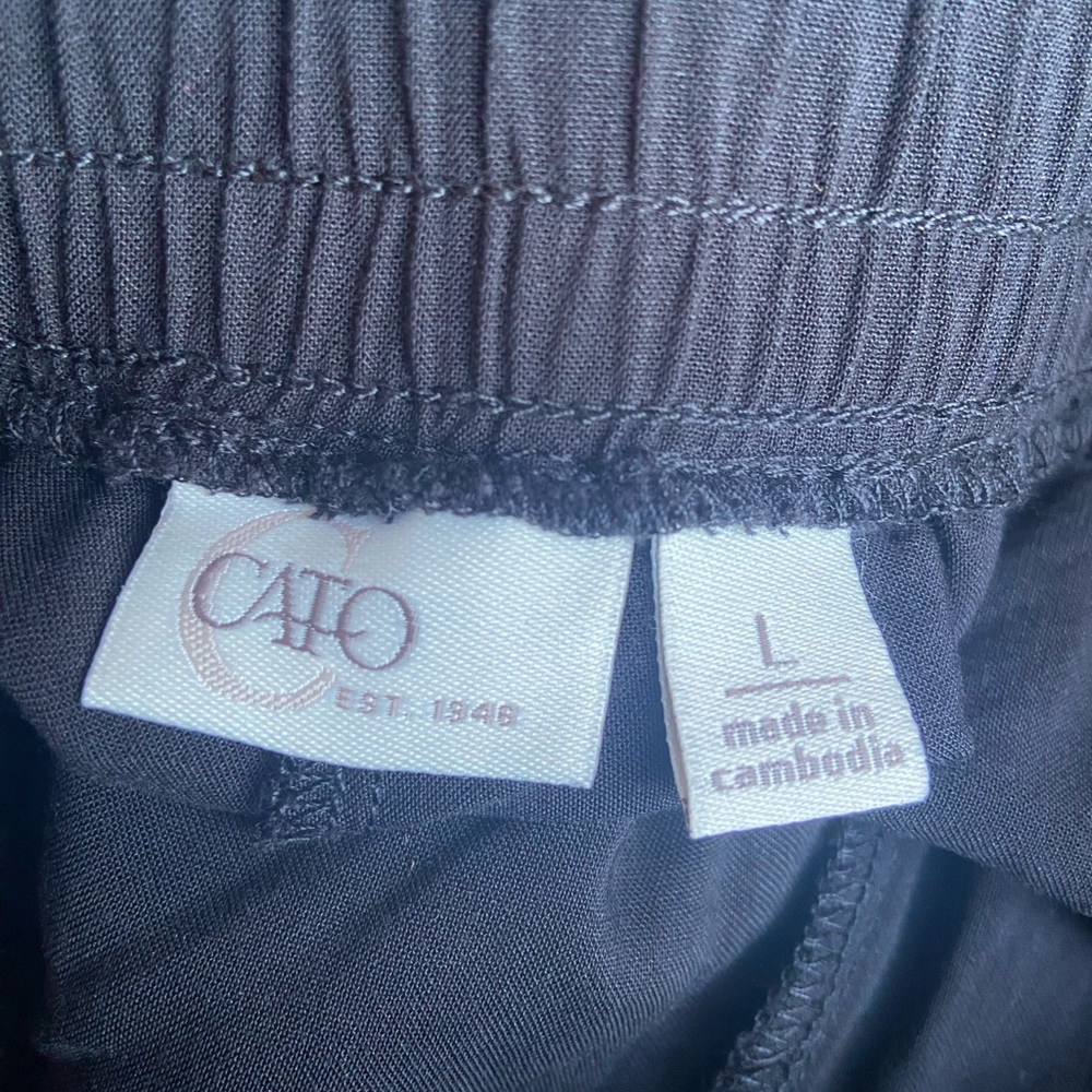 Black Embroidered Wide Leg Pants - Picture 2 of 9